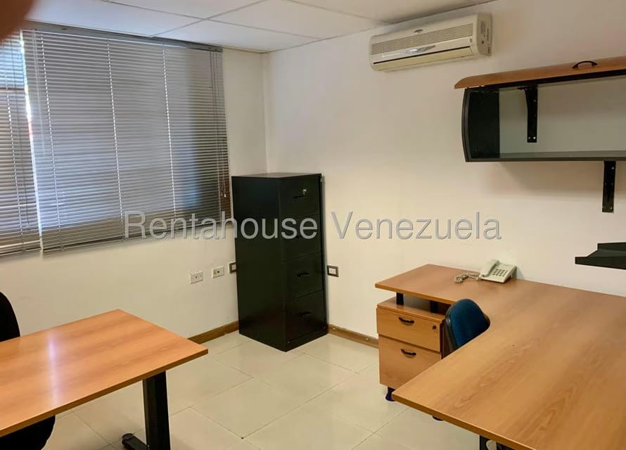 Comercial (Oficina) en Alquiler en La Trinidad, Distrito Metropolitano - 2