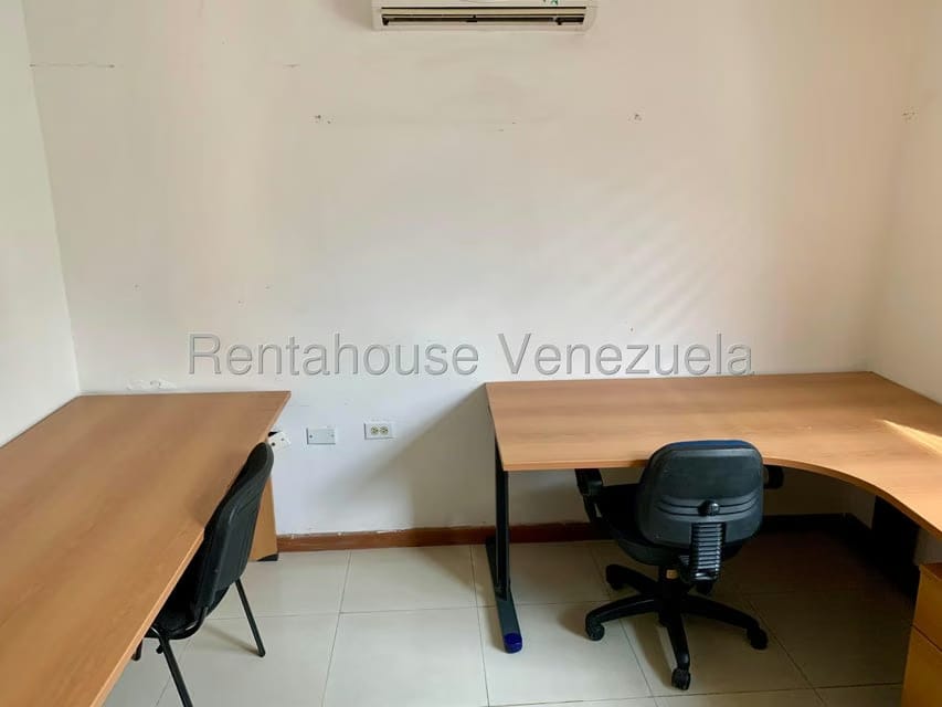 Comercial (Oficina) en Alquiler en La Trinidad, Distrito Metropolitano - 10