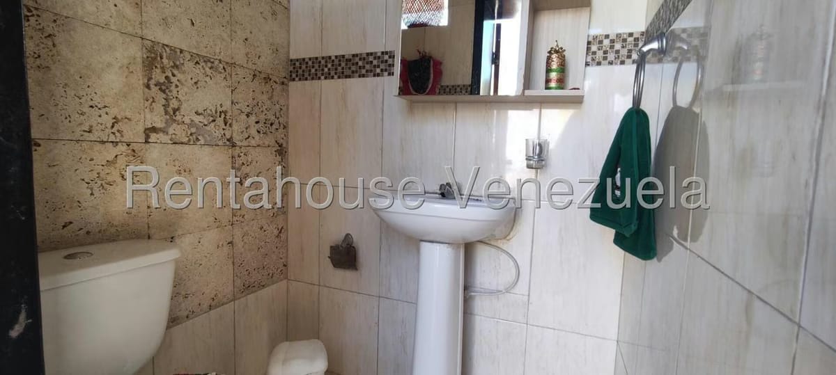 Casa (Duplex) en Venta en Santa Elena, Lara - 24