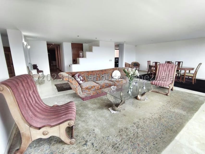 Apartamento (Duplex) en Venta en Colinas de Valle Arriba, Distrito Metropolitano - 3