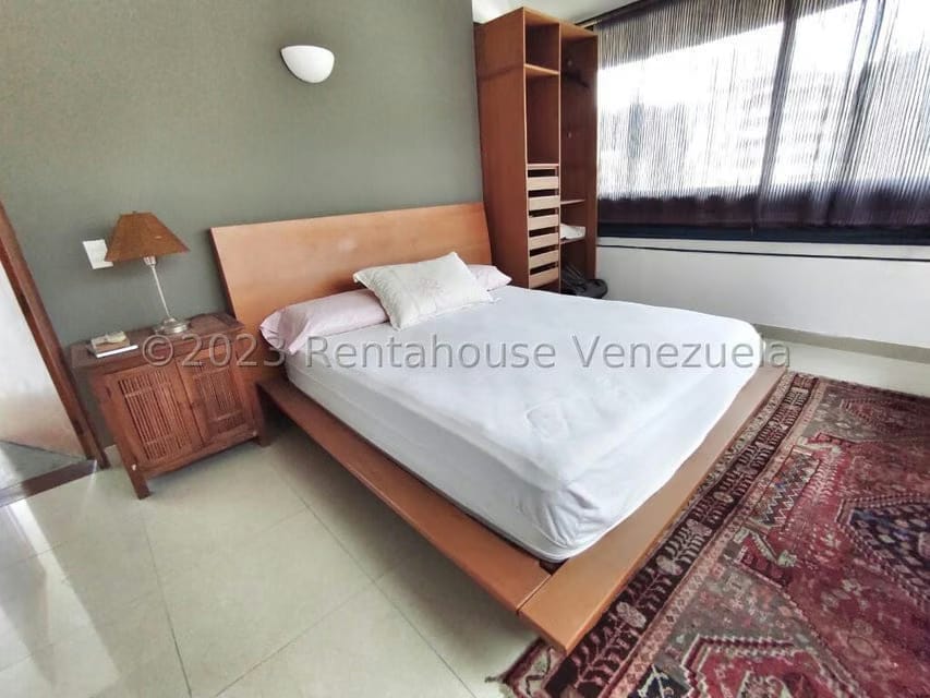 Apartamento (Duplex) en Venta en Colinas de Valle Arriba, Distrito Metropolitano - 23