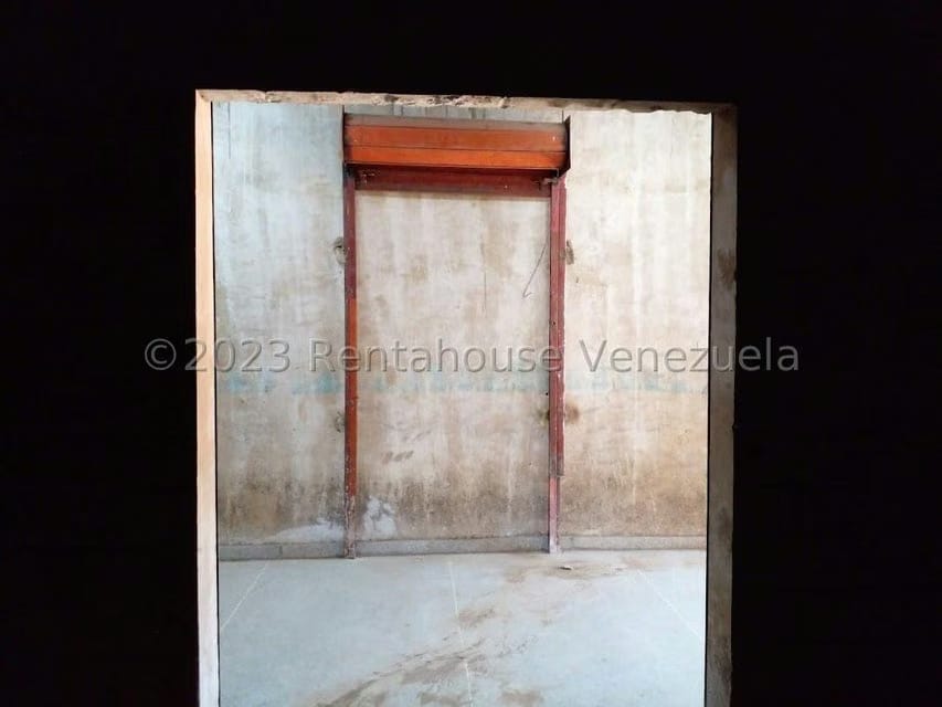 Comercial (Galpon - Deposito) en Venta en Zona Industrial Sur, Zulia - 20