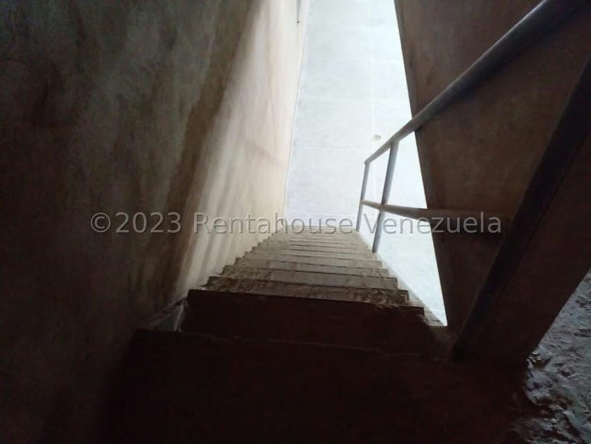 Comercial (Galpon - Deposito) en Venta en Zona Industrial Sur, Zulia - 30