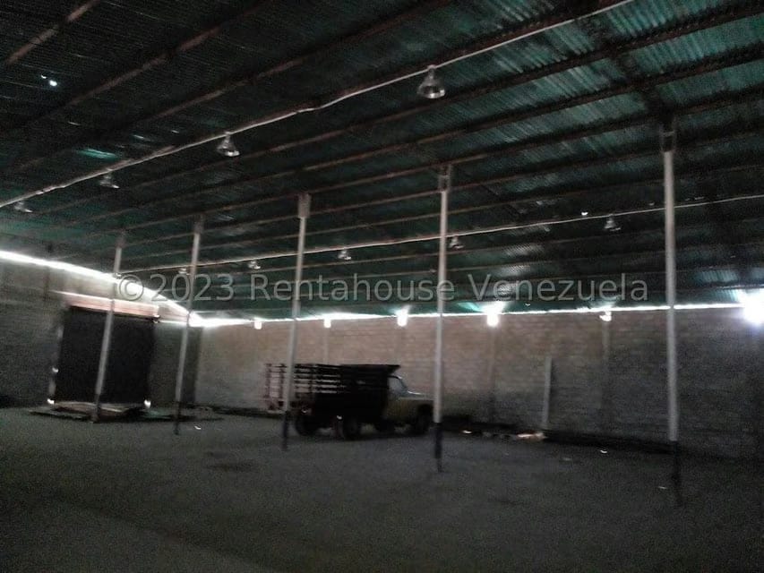 Comercial (Galpon - Deposito) en Venta en Zona Industrial Sur, Zulia - 9