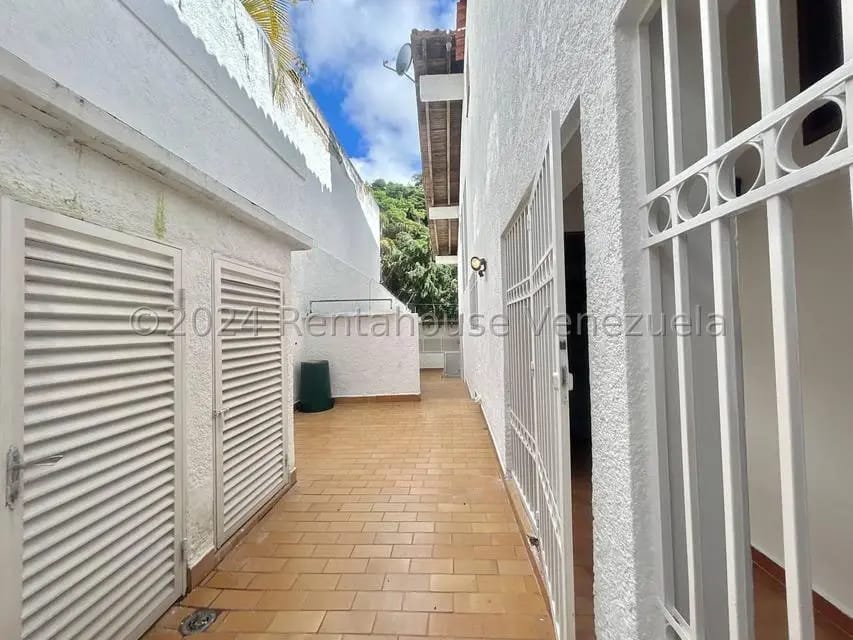 Casa (Multipes Niveles) en Venta en Prados del Este, Distrito Metropolitano - 18