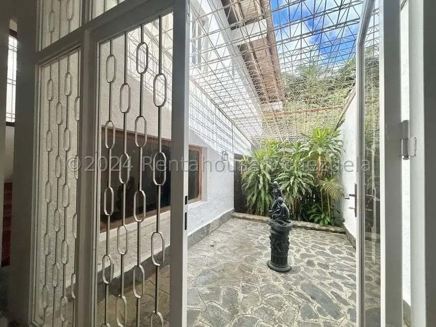 Casa (Multipes Niveles) en Venta en Prados del Este, Distrito Metropolitano - 21