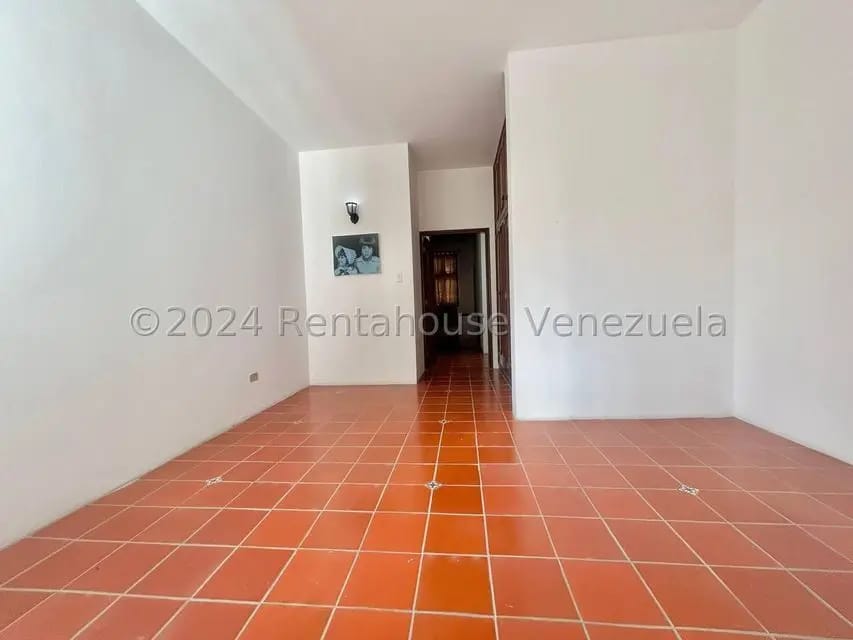 Casa (Multipes Niveles) en Venta en Prados del Este, Distrito Metropolitano - 29