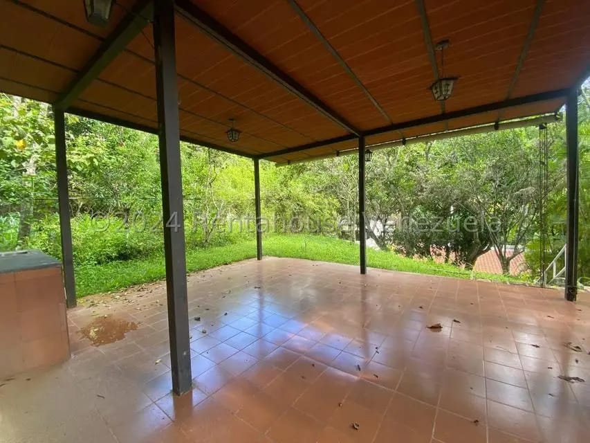 Casa (Multipes Niveles) en Venta en Prados del Este, Distrito Metropolitano - 52