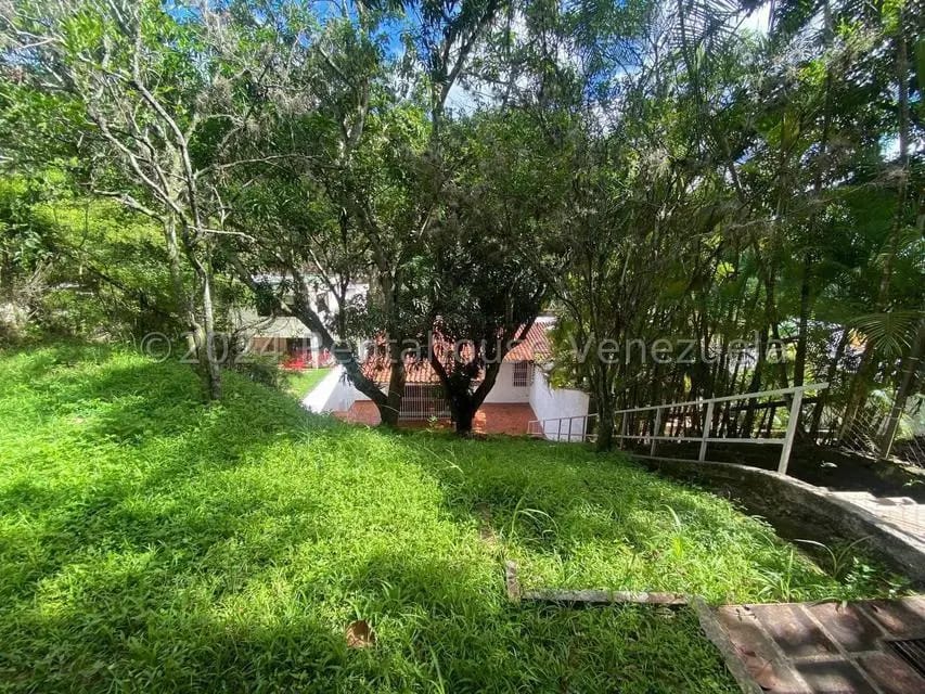 Casa (Multipes Niveles) en Venta en Prados del Este, Distrito Metropolitano - 54