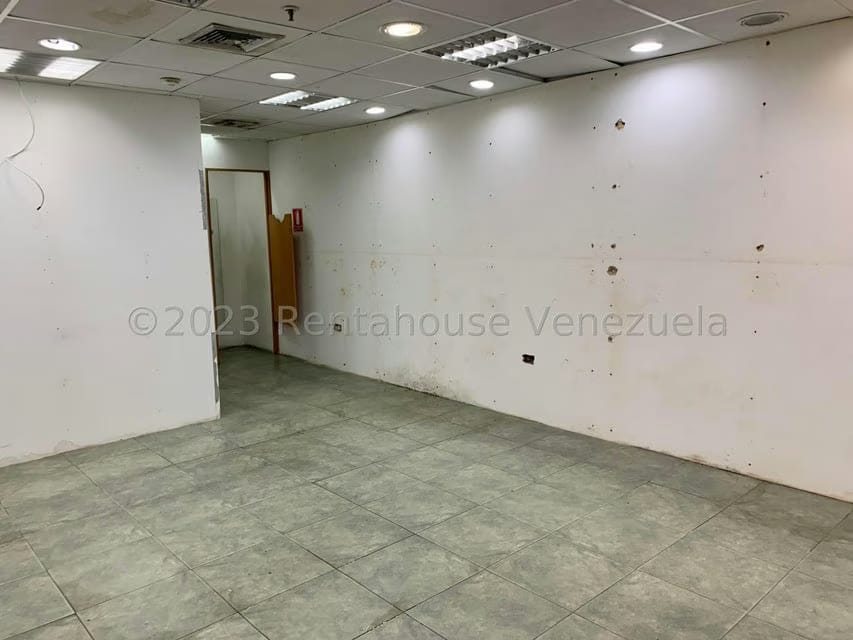 Comercial (Local Comercial) en Venta en Buenaventura, Miranda - 11