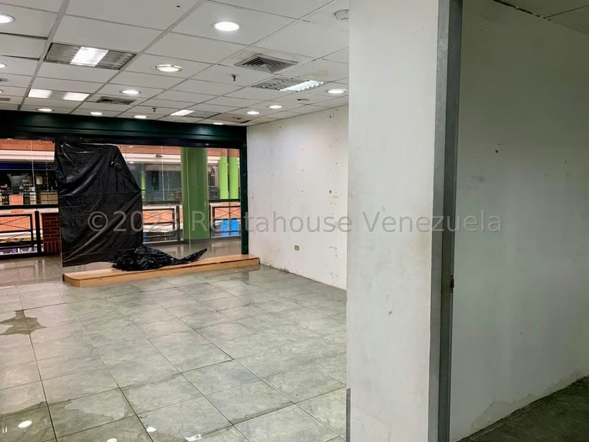 Comercial (Local Comercial) en Venta en Buenaventura, Miranda - 8