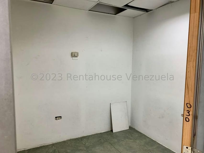 Comercial (Local Comercial) en Venta en Buenaventura, Miranda - 9