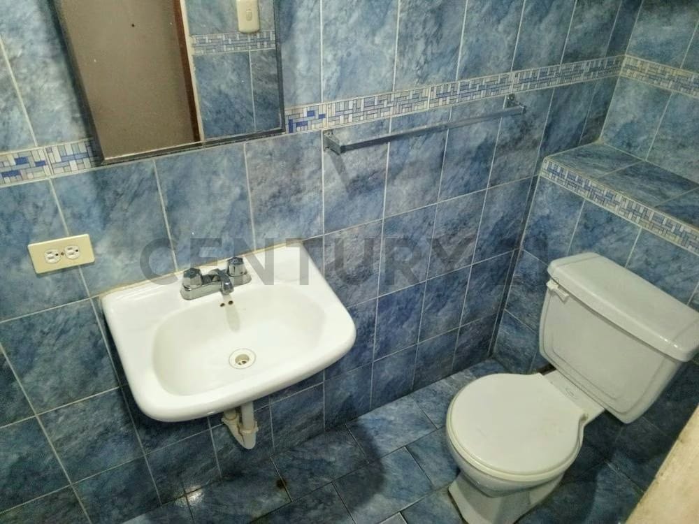 ¡IMPULSA TU NEGOCIO CON ESTA CASA COMERCIAL EN ALQUILER EN EL HATILLO! - 13
