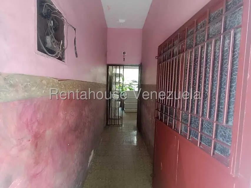 Casa (Multipes Niveles) en Venta en Zona Centro, Aragua - 6