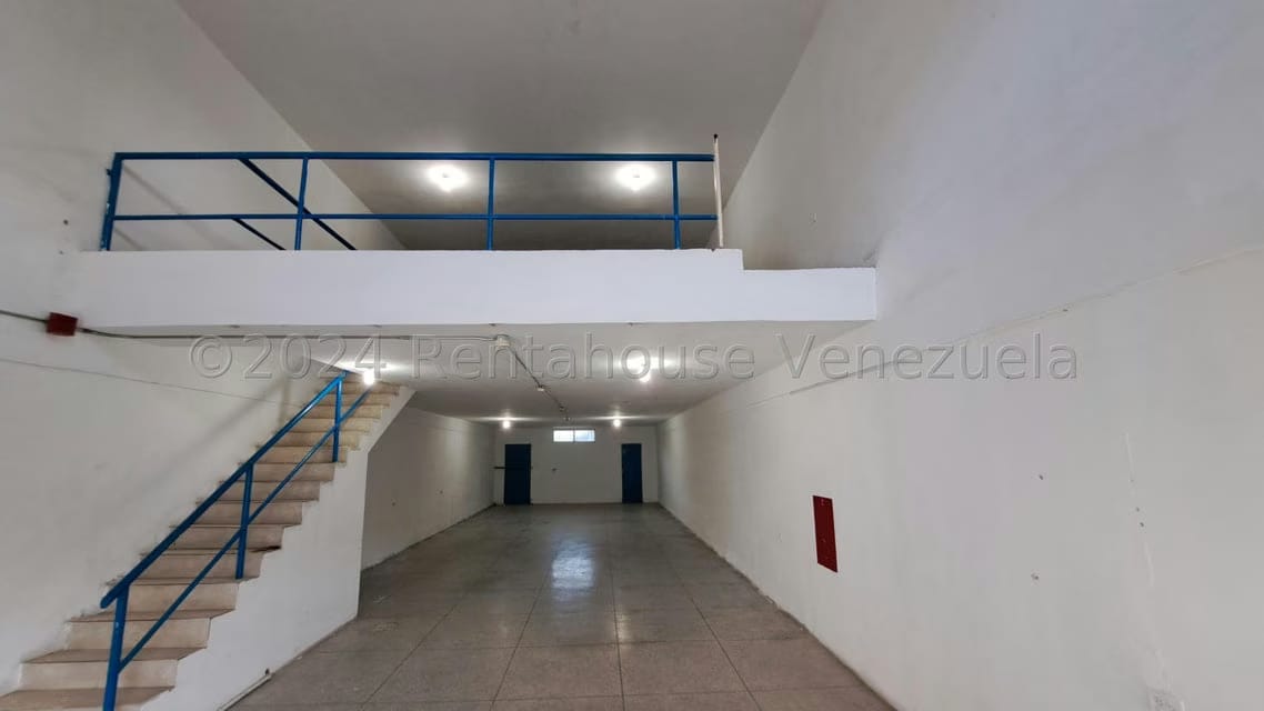 Comercial (Local Comercial) en Alquiler en Centro, Falcon - 2