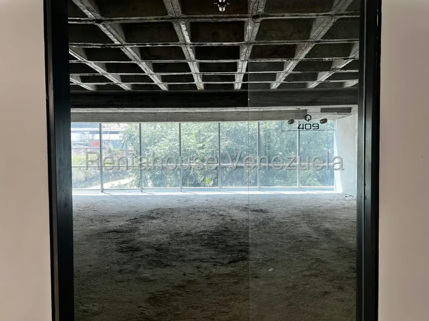 Comercial (Oficina) en Alquiler en Los Naranjos del Cafetal, Distrito Metropolitano - 9