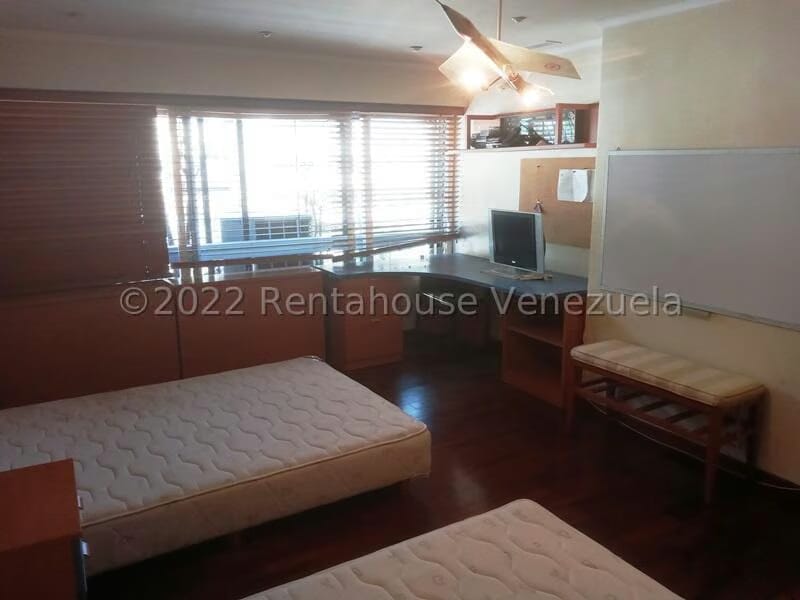 Apartamento (Penthouse) en Venta en Santa Eduvigis, Distrito Metropolitano - 50