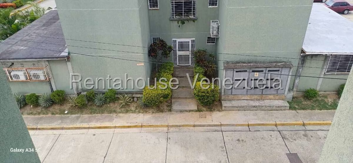 Apartamento (1 Nivel) en Venta en La Sabana, Miranda - 2