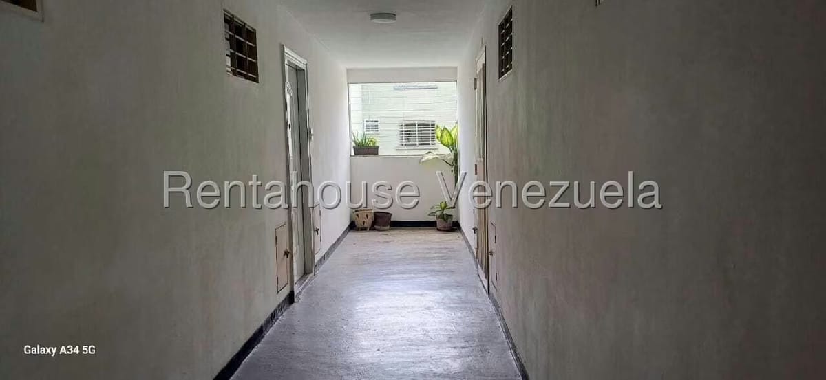 Apartamento (1 Nivel) en Venta en La Sabana, Miranda - 4