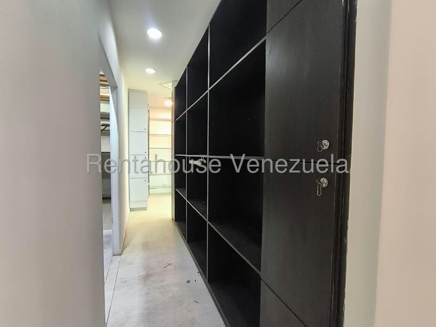 Comercial (Local Comercial) en Venta en Avenida Delicias Norte, Zulia - 14