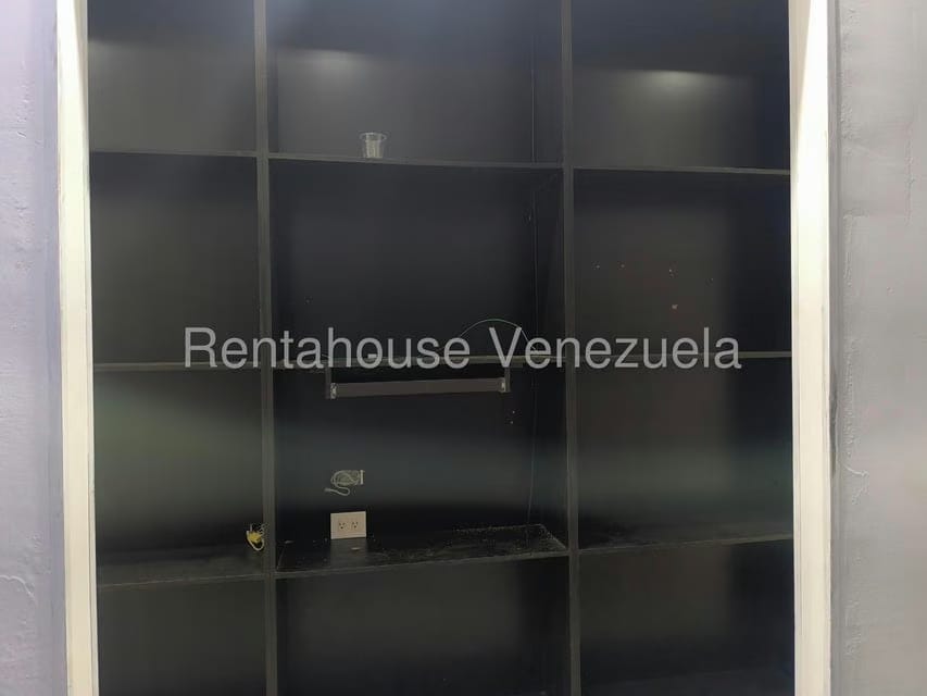 Comercial (Local Comercial) en Venta en Avenida Delicias Norte, Zulia - 15