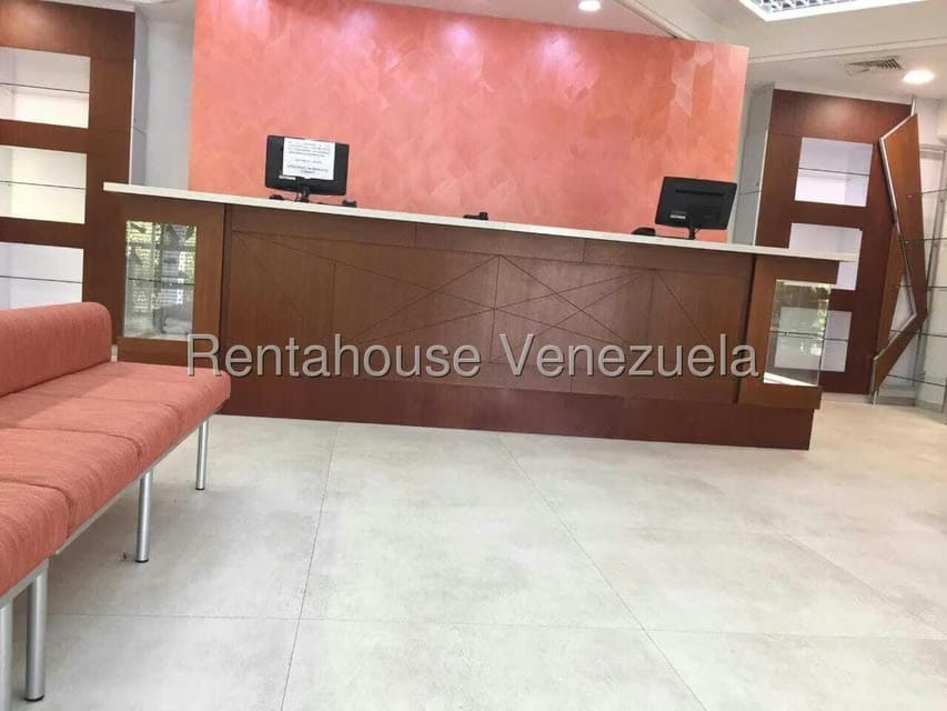 Comercial (Local Comercial) en Venta en Avenida Delicias Norte, Zulia - 3