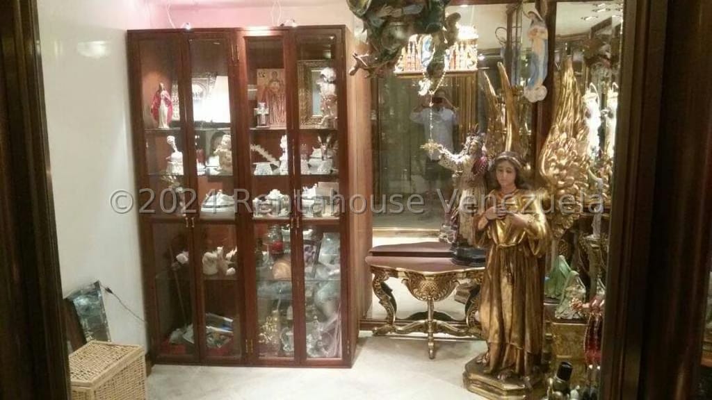 Comercial (Local Comercial) en Alquiler en Chuao, Distrito Metropolitano - 10