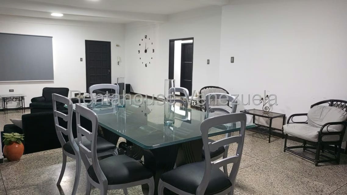 Casa (1 Nivel) en Alquiler en Bermudez, Zulia - 2