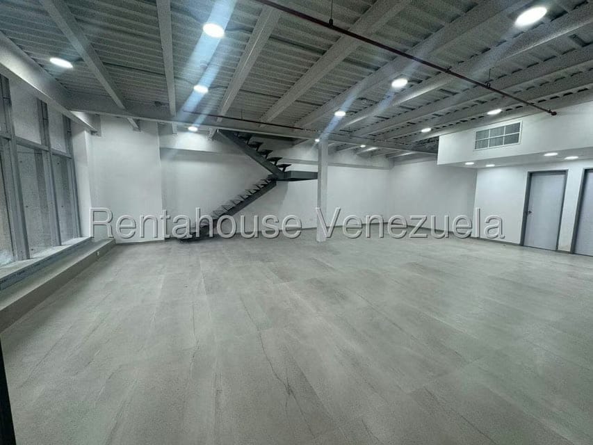 Comercial (Local Comercial) en Venta en Las Mercedes, Distrito Metropolitano - 2