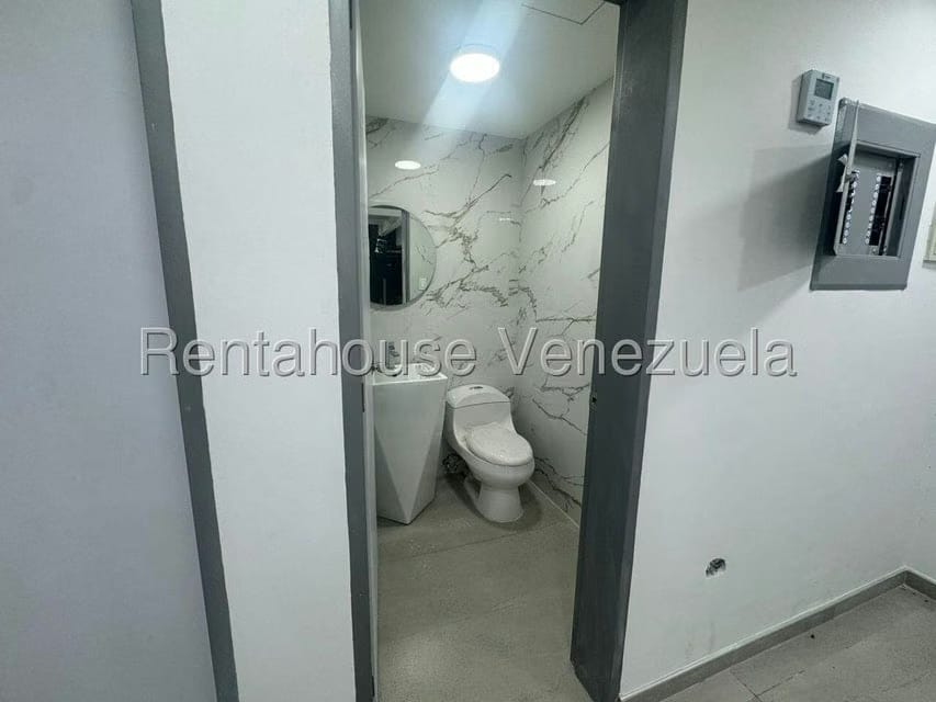 Comercial (Local Comercial) en Venta en Las Mercedes, Distrito Metropolitano - 5