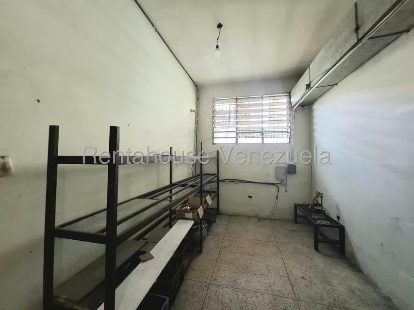 Comercial (Local Comercial) en Alquiler en Zona Centro, Aragua - 23