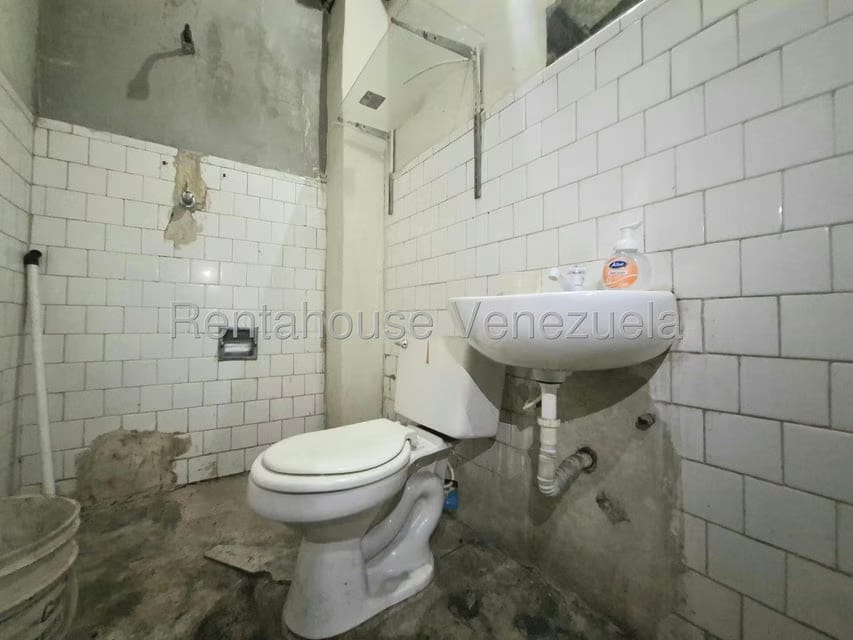 Comercial (Local Comercial) en Alquiler en Zona Centro, Aragua - 24