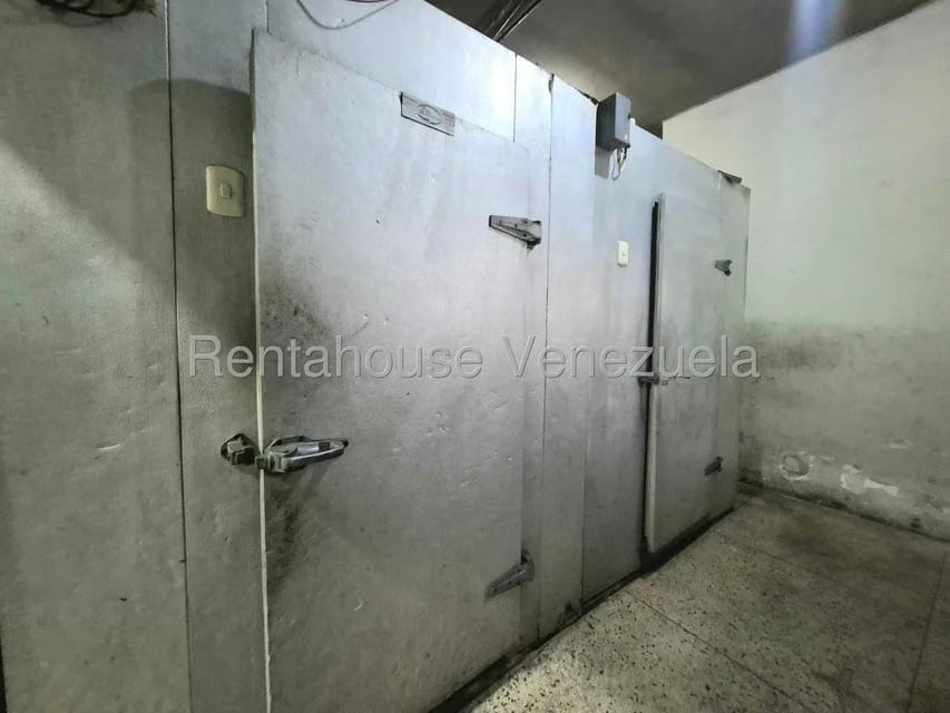 Comercial (Local Comercial) en Alquiler en Zona Centro, Aragua - 25