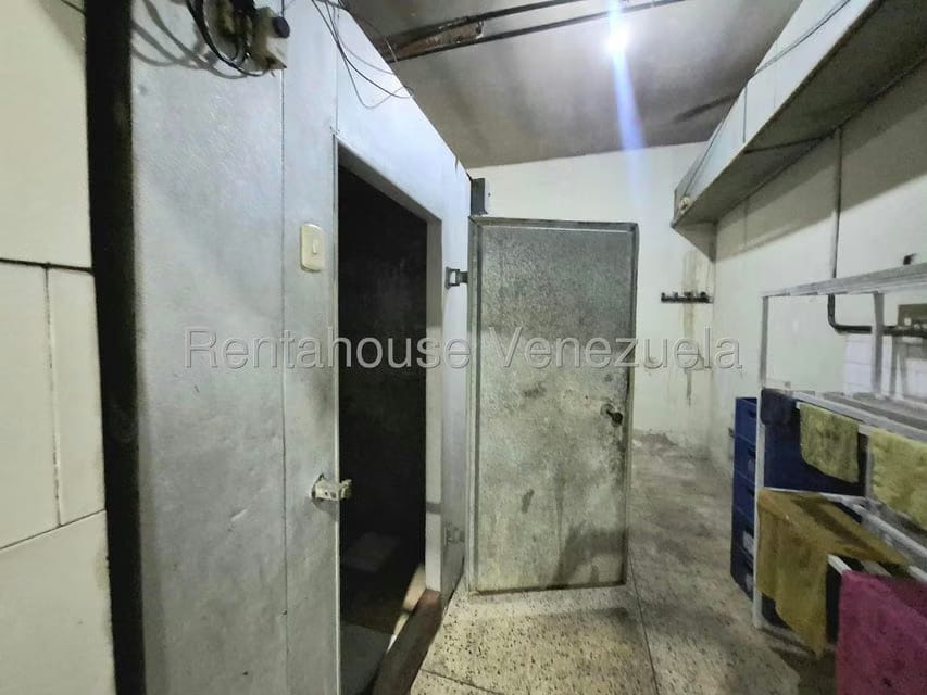 Comercial (Local Comercial) en Alquiler en Zona Centro, Aragua - 26
