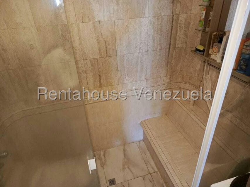 Apartamento (1 Nivel) en Venta en Los Samanes, Distrito Metropolitano - 19