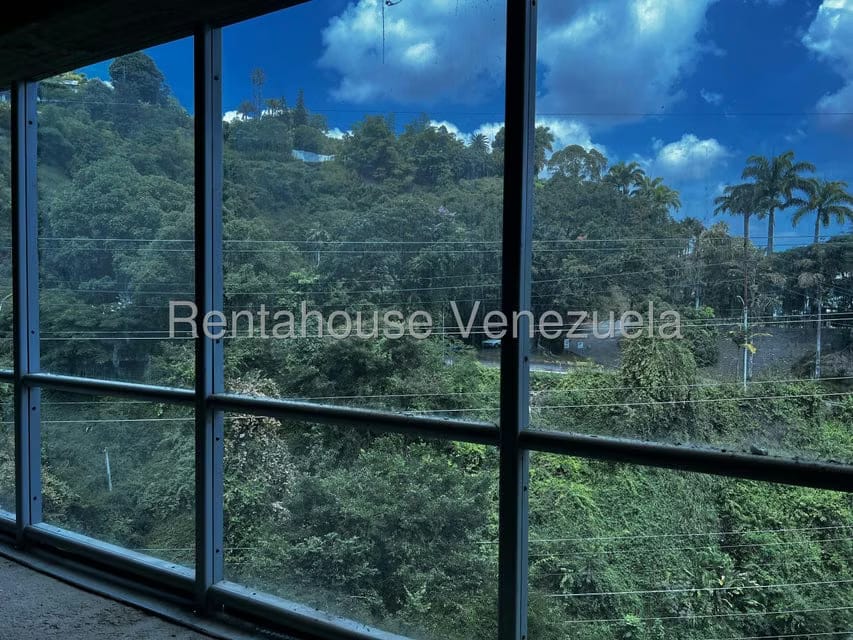 Comercial (Oficina) en Alquiler en Los Naranjos del Cafetal, Distrito Metropolitano - 13