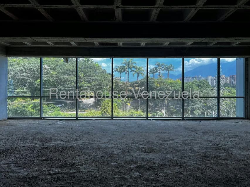 Comercial (Oficina) en Alquiler en Los Naranjos del Cafetal, Distrito Metropolitano - 10