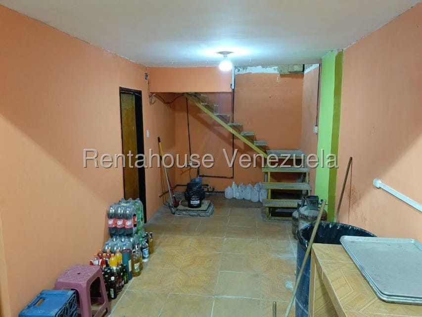 Comercial (Local Comercial) en Alquiler en Zona Centro, Aragua - 3