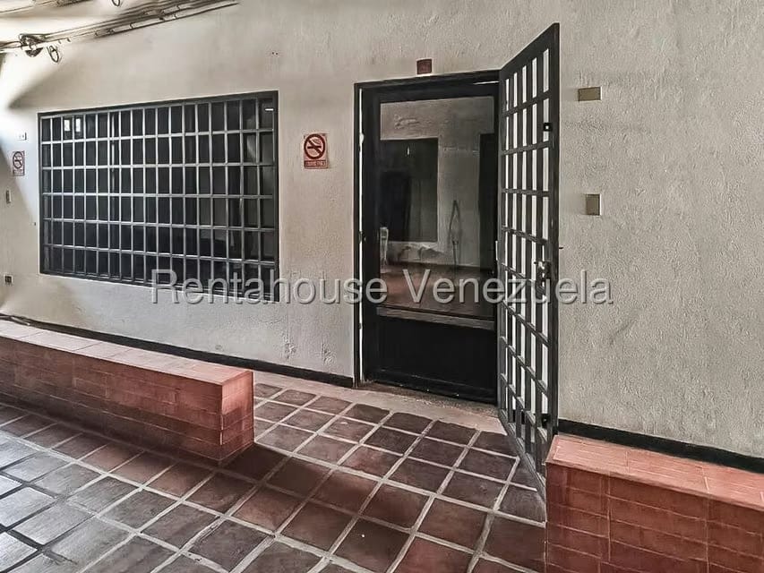 Comercial (Local Comercial) en Alquiler en Santa Fe, Falcon - 3