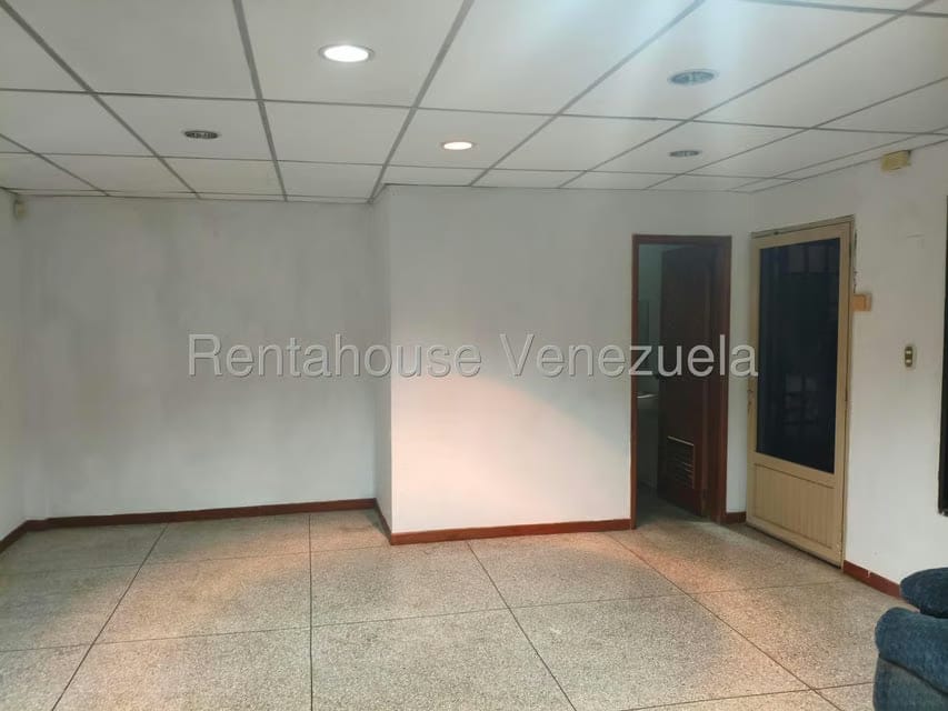 Comercial (Local Comercial) en Alquiler en Santa Fe, Falcon - 7