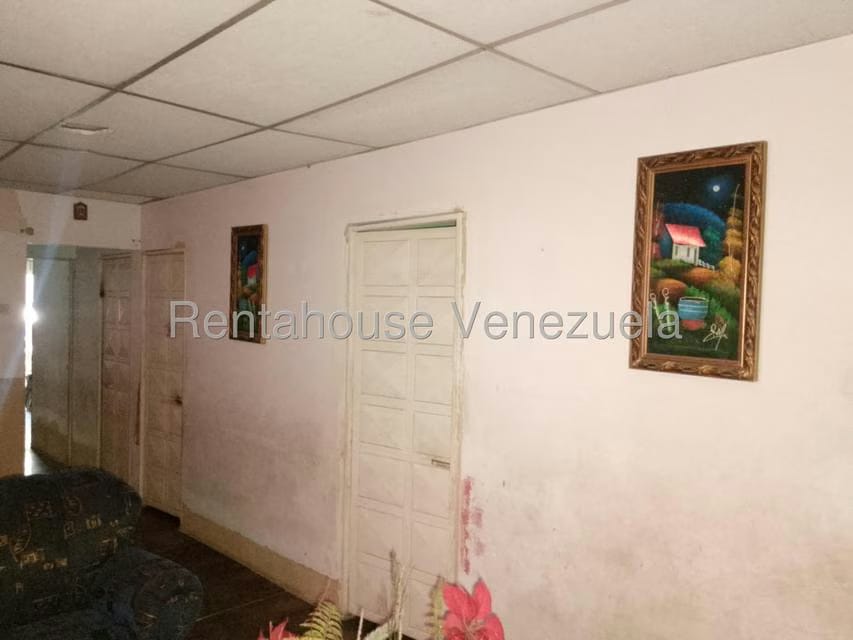 Casa (1 Nivel) en Venta en Sector Centro Pampanito II, Trujillo - 5