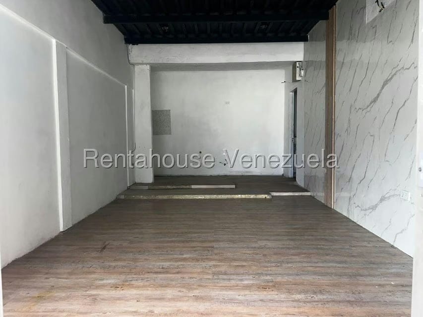 Comercial (Local Comercial) en Alquiler en Las Mercedes, Lara - 2