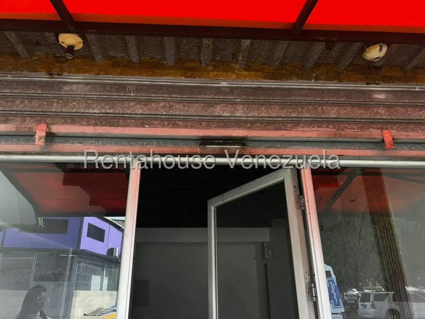 Comercial (Local Comercial) en Alquiler en Las Mercedes, Lara - 15