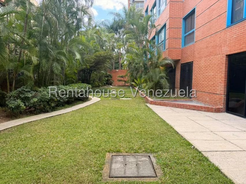 Apartamento (1 Nivel) en Alquiler en Campo Alegre, Distrito Metropolitano - 18