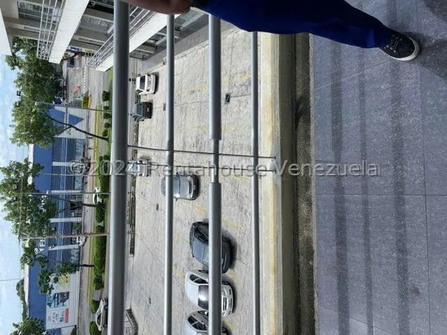 Comercial (Local Comercial) en Alquiler en Centro, Portuguesa - 4