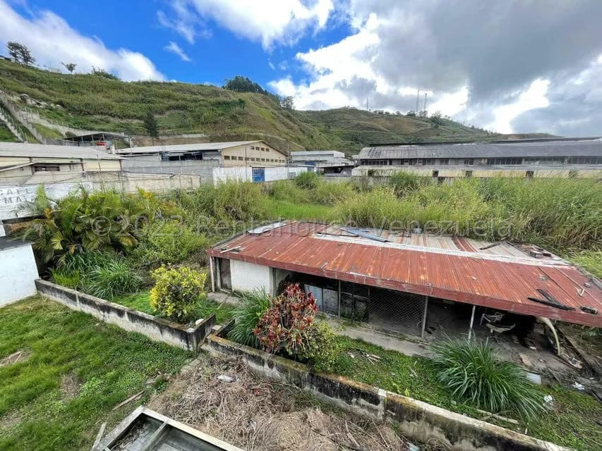 Terreno (Comercial) en Venta en El Tambor, Miranda