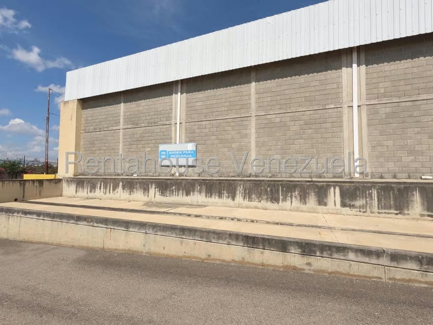 Comercial (Galpon - Deposito) en Venta en Zona Industrial 2, Lara - 14