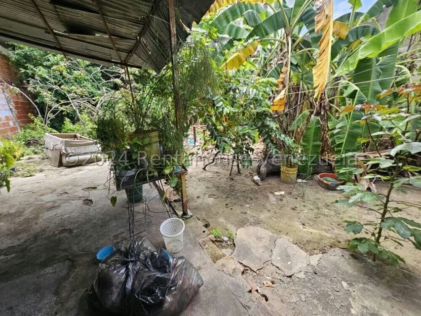 Terreno (Comercial) en Venta en Zona Centro, Aragua - 5