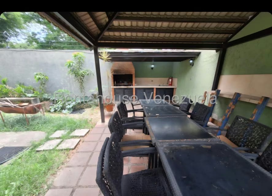 Comercial (Galpon - Deposito) en Venta en Valle Arriba, Miranda - 19