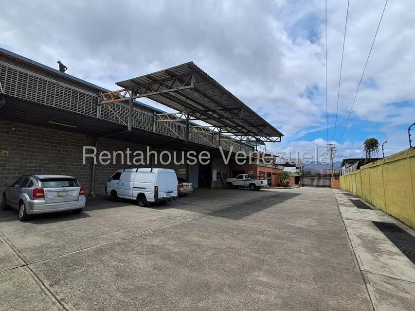 Comercial (Galpon - Deposito) en Venta en Valle Arriba, Miranda - 22